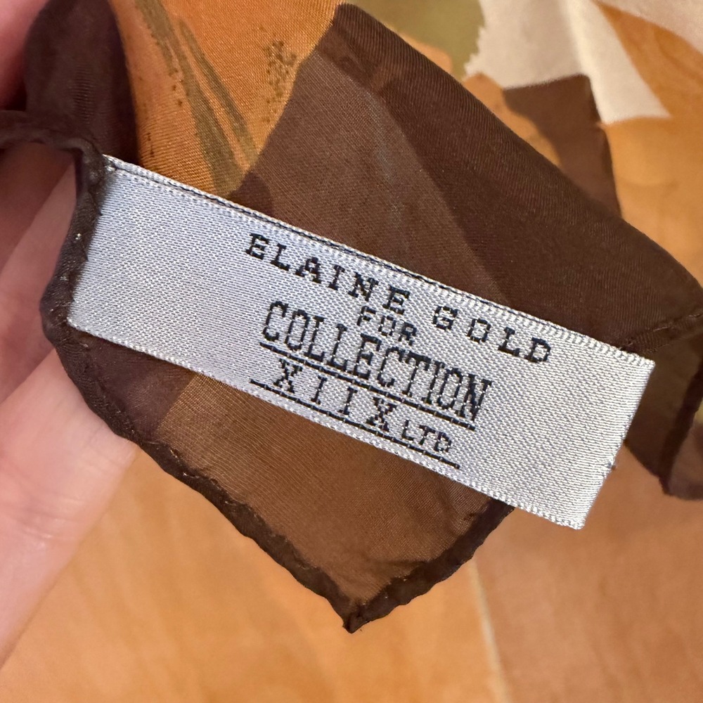 Elaine Gold Collection XIIX Silk Scarf Brown Botanical Autumn Leaf Print 21x20 - Picture 2 of 11